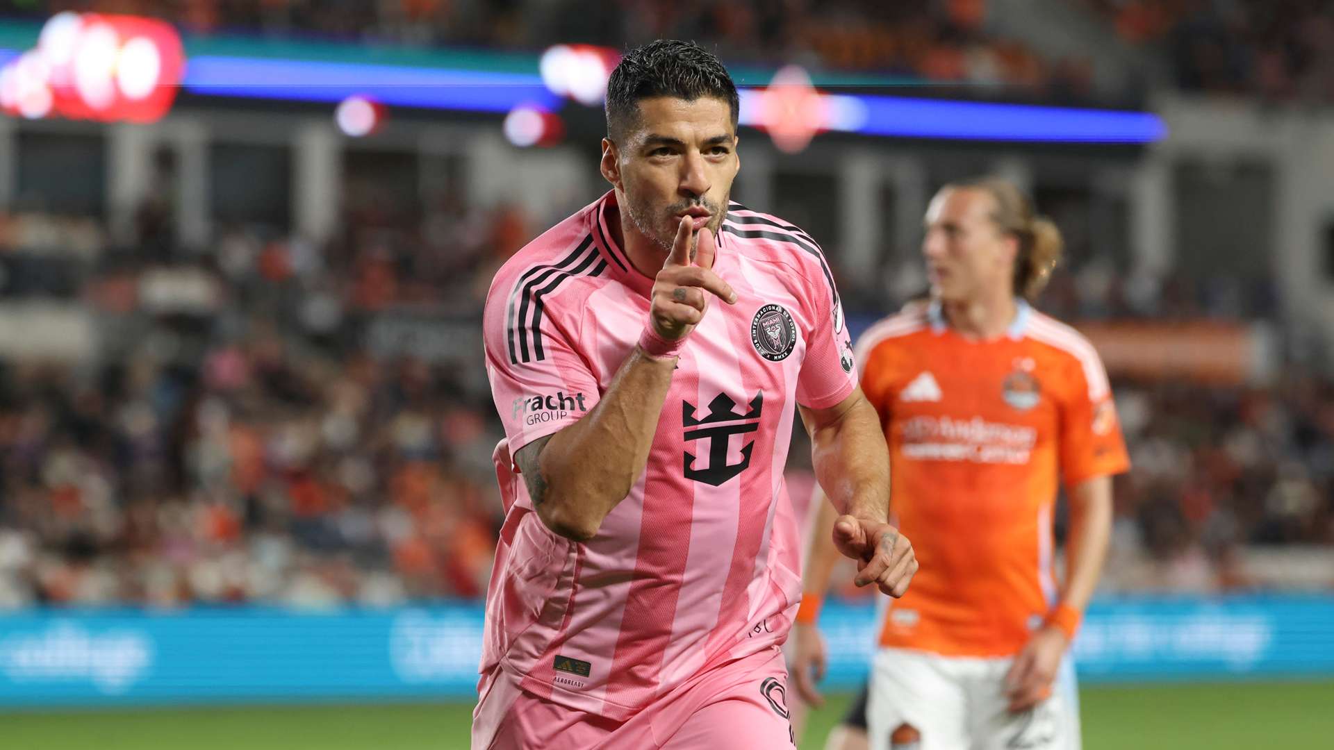 时的引援策 时的引援策