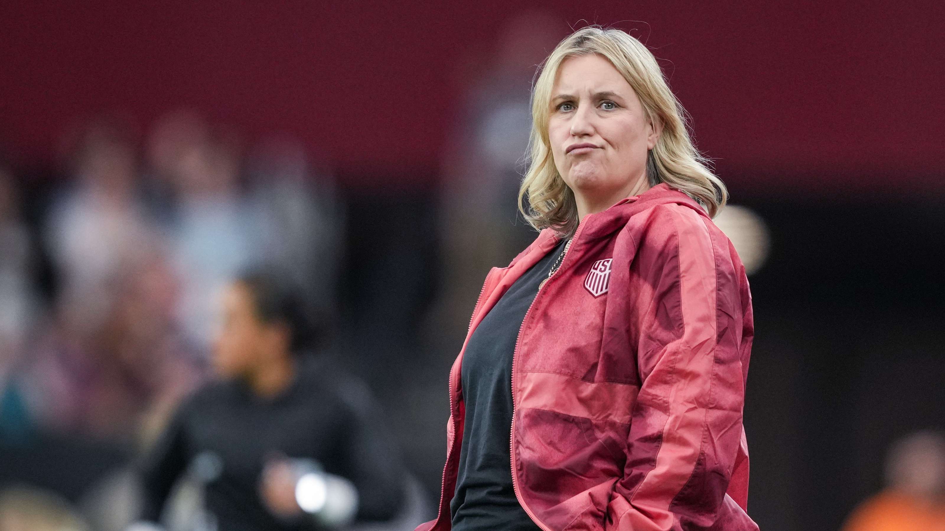 負的專業層 負的專業層